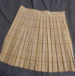 Never worn pleated skirt